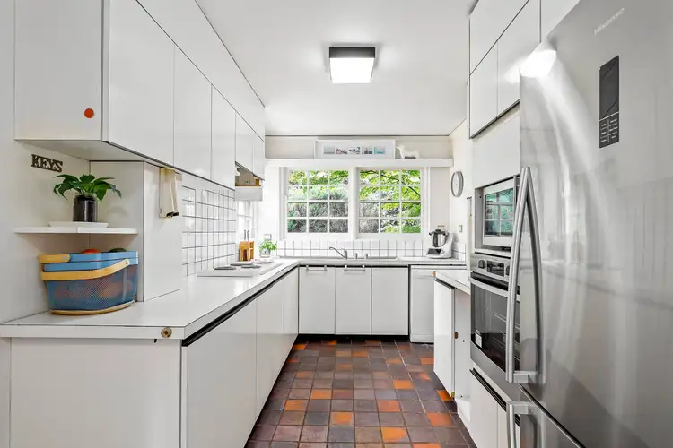 Sixth view of Homely house listing, 5 Attunga Court, Doncaster VIC 3108