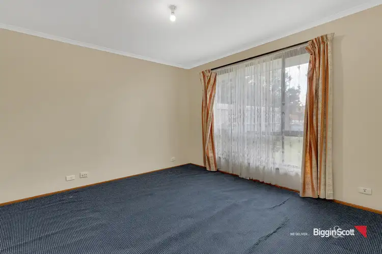 Fifth view of Homely house listing, 1 Lancelot Court, Kings Park VIC 3021