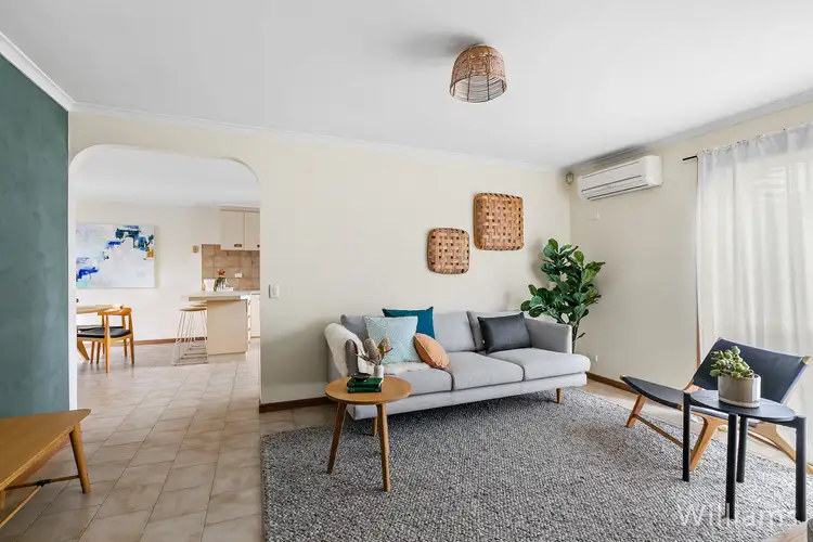 2/5 Douglas Street, Altona North VIC 3025