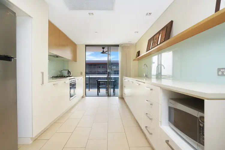 Fifth view of Homely apartment listing, 125/19B Kitchener Drive, Darwin City NT 800