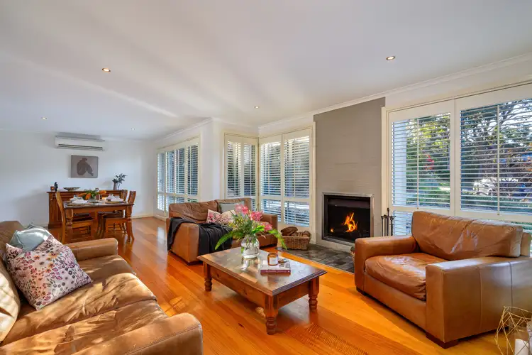 17 Banjo Place, Springwood NSW 2777