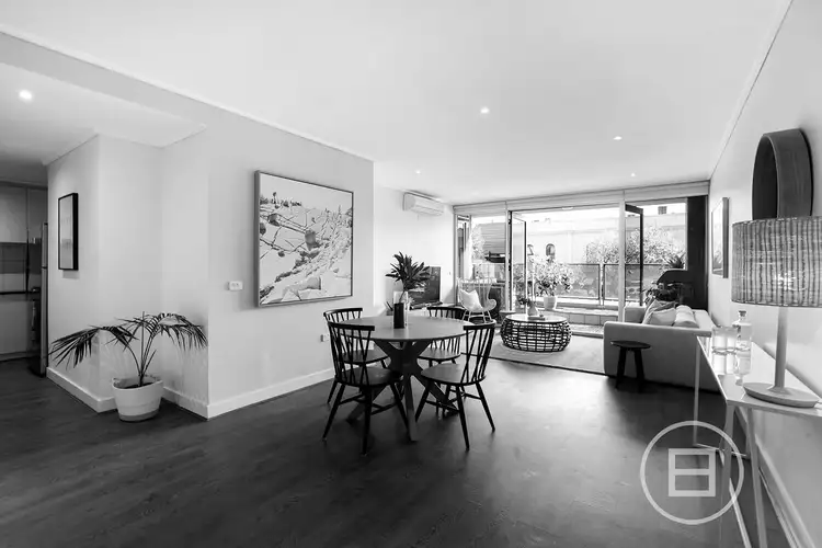 4/200 Bay Street, Port Melbourne VIC 3207