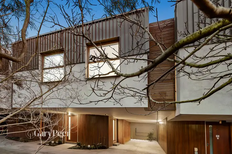 4/14 St Huberts Road, Carnegie VIC 3163