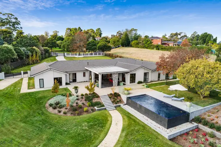 17 County Terrace, Templestowe VIC 3106
