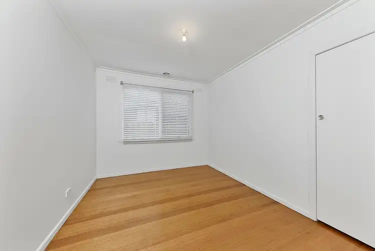 Fifth view of Homely house listing, 7 Maple Crescent, St Albans VIC 3021
