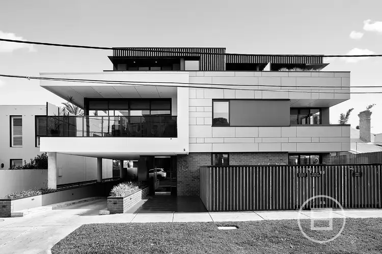 105/18 Railway Crescent, Hampton VIC 3188