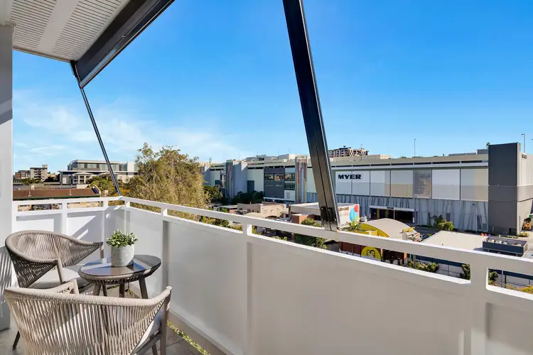 Third view of Homely unit listing, 8/12 Underhill Avenue, Indooroopilly QLD 4068
