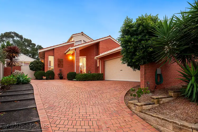 5 Gundry  Grove, Watsonia North VIC 3087