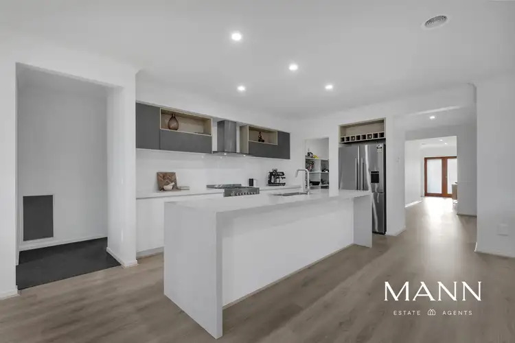 Sixth view of Homely house listing, 121 Mandalay Circuit, Beveridge VIC 3753