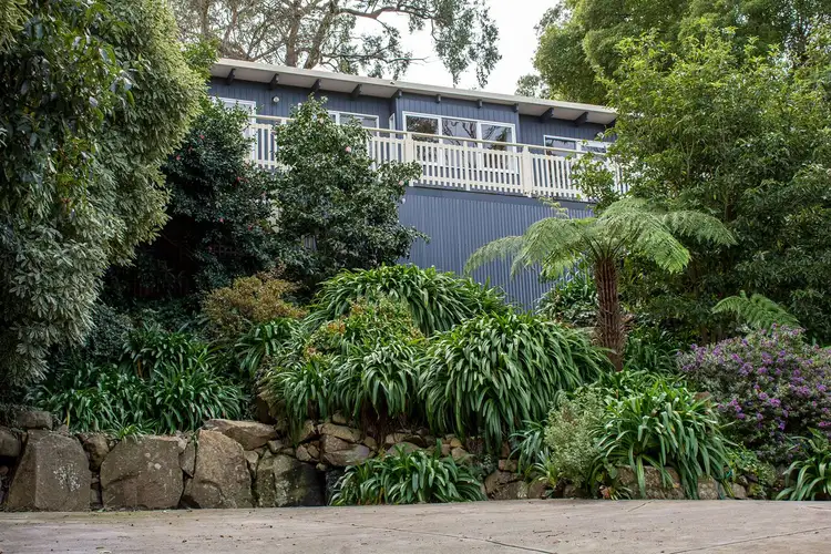 9 Ternes Road, Upwey VIC 3158