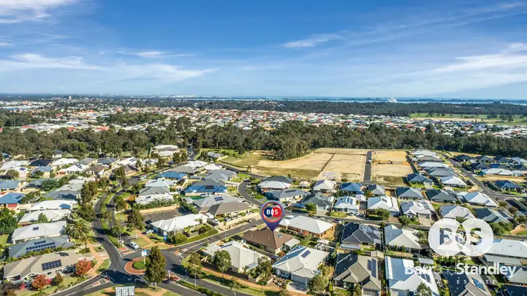 Second view of Homely house listing, 4 Dutton Way, Millbridge WA 6232