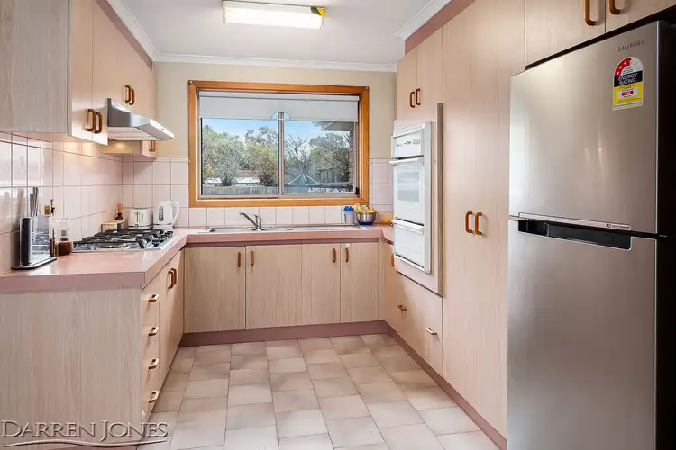 Third view of Homely unit listing, 2/9 Mayfield Drive, Mill Park VIC 3082