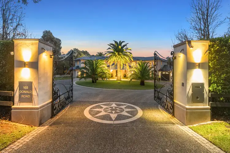 103 Donald Road, Langwarrin VIC 3910