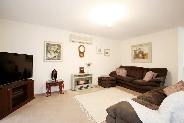 Second view of Homely unit listing, 2/2 Isaac Smith Crescent, Cranbourne VIC 3977