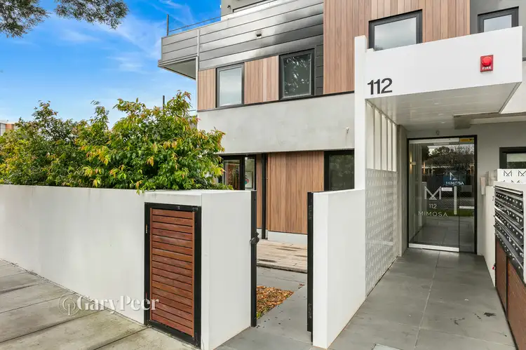 1/112 Mimosa Road, Carnegie VIC 3163