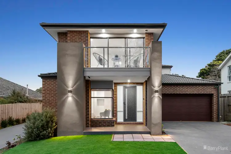 1/8 Ruda Street, Doncaster VIC 3108