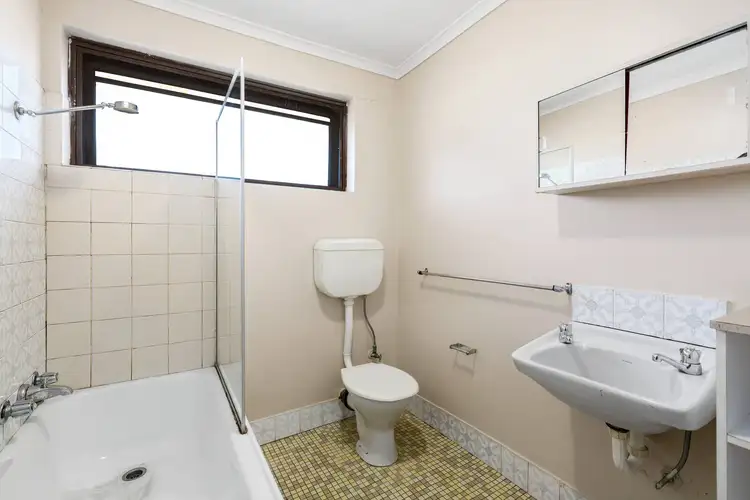 Fourth view of Homely apartment listing, 8/5 Kent Road, Box Hill VIC 3128