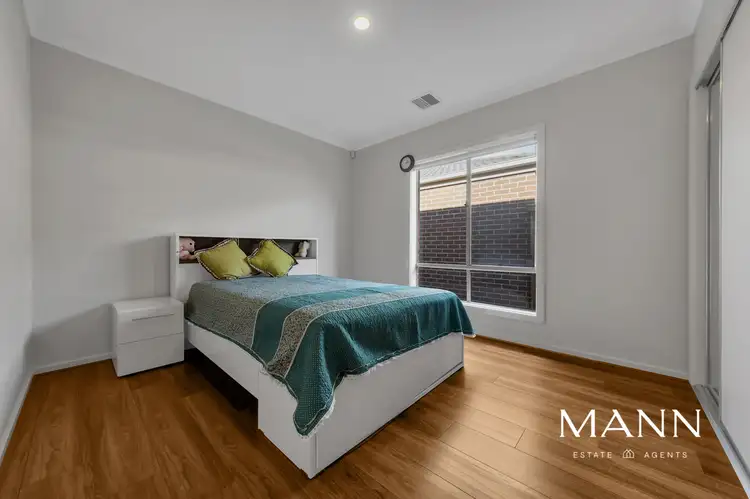 Fourth view of Homely house listing, 15 Overnewton Way, Wollert VIC 3750