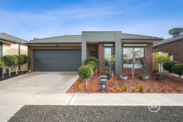32 Adoquin Street, Doreen VIC 3754