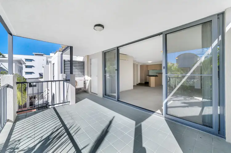70/7 Landsborough Terrace, Toowong QLD 4066