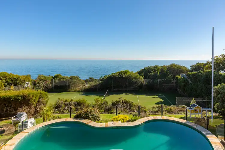 42 Jacksons Road, Mount Eliza VIC 3930