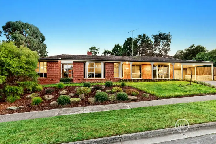 35 James Cook Drive, Diamond Creek VIC 3089