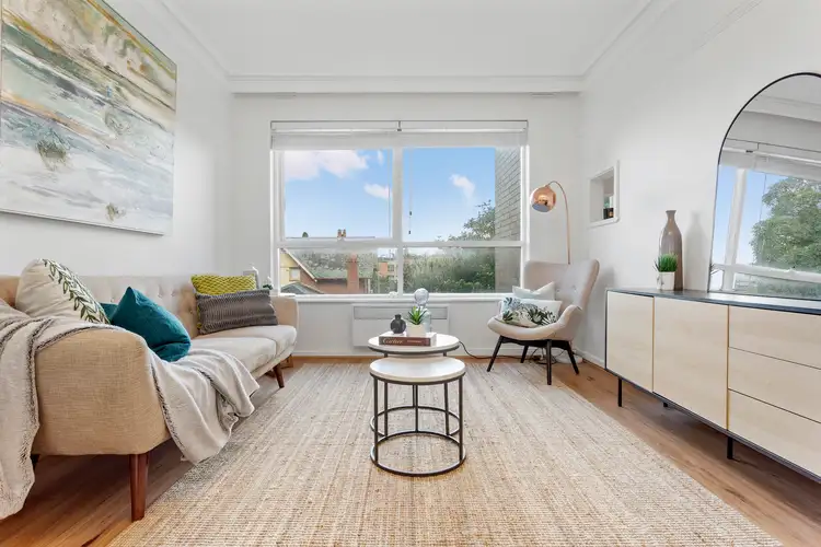 14/31 Burnett Street, St Kilda VIC 3182