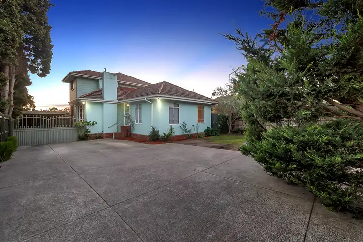 Main view of Homely house listing, 15 Jordan Street, Ashwood VIC 3147