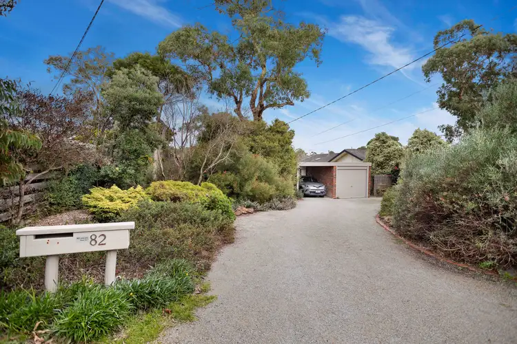 82 Wimborne Avenue, Mount Eliza VIC 3930