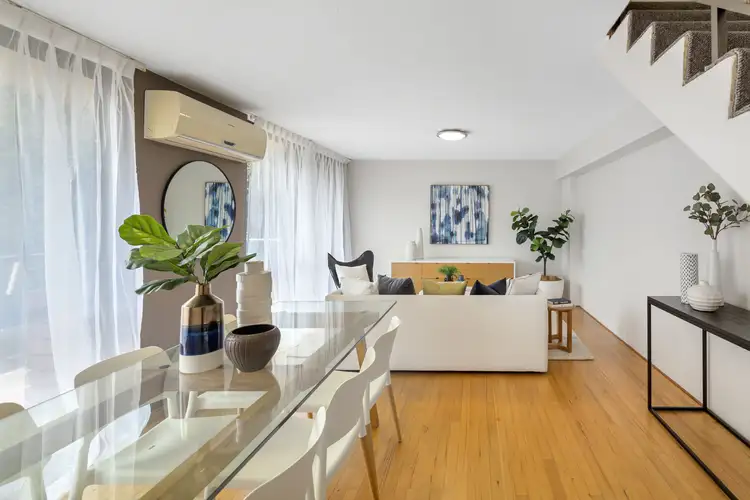 14/9 Land Street, Toowong QLD 4066