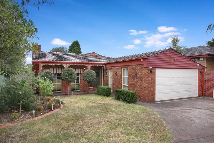 10 Myrtle Court
