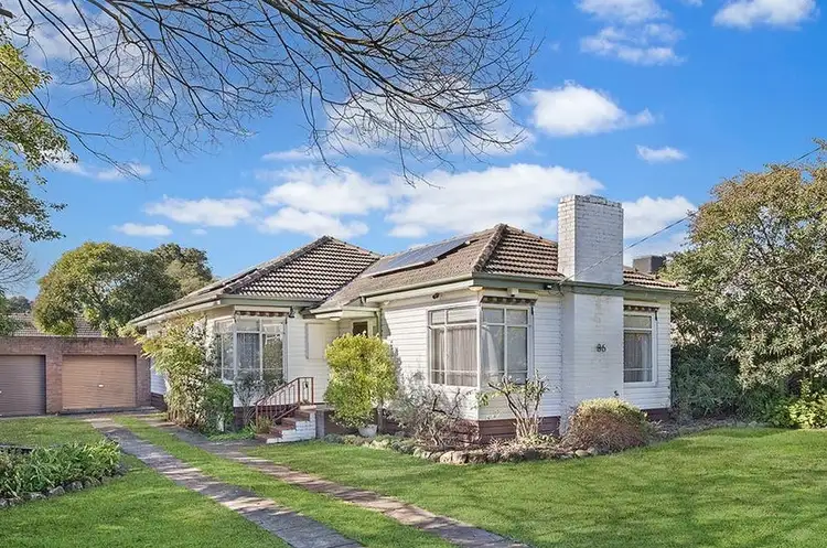 35 Lawrence Street, Blackburn South VIC 3130