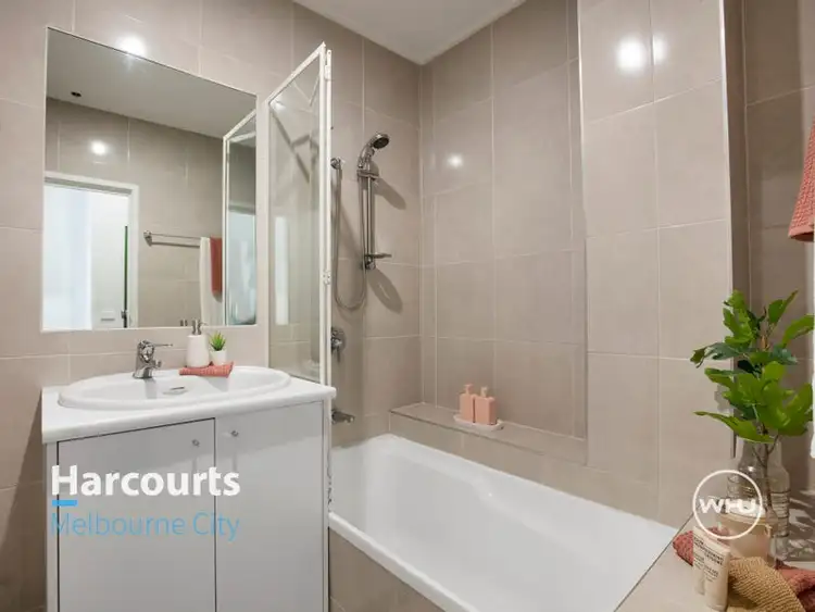 Sixth view of Homely apartment listing, 15/562 Little Bourke Street, Melbourne VIC 3000