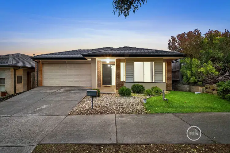 22 McKenzie Way, Doreen VIC 3754