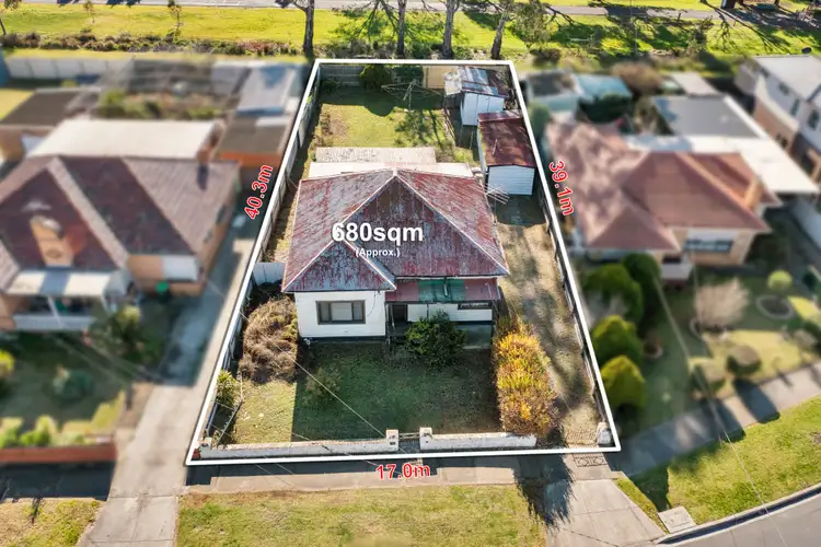 Second view of Homely house listing, 2 Primula Avenue, Brooklyn VIC 3012
