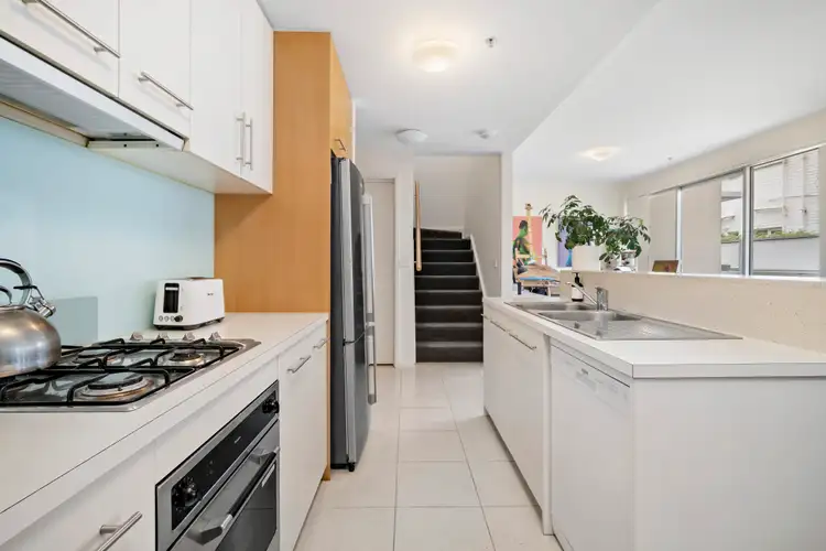 Fourth view of Homely apartment listing, 11/8 The Avenue, Prahran VIC 3181