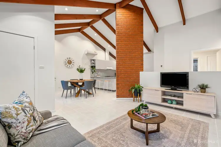 Second view of Homely unit listing, 2/122 Main Road, Lower Plenty VIC 3093
