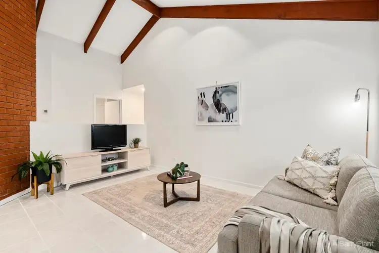 Fifth view of Homely unit listing, 2/122 Main Road, Lower Plenty VIC 3093