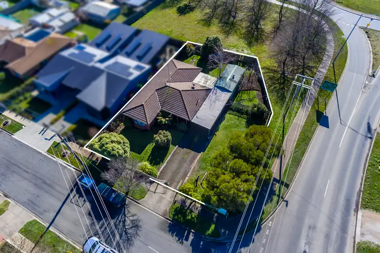 1 Jacobs Avenue, Kyneton VIC 3444