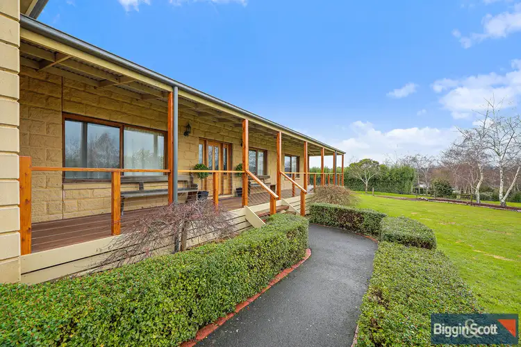 Third view of Homely house listing, 10 Robin Hood Way, Drouin VIC 3818