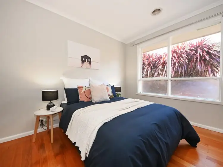 Main view of Homely unit listing, 1/18 Emerald Street, Mount Waverley VIC 3149