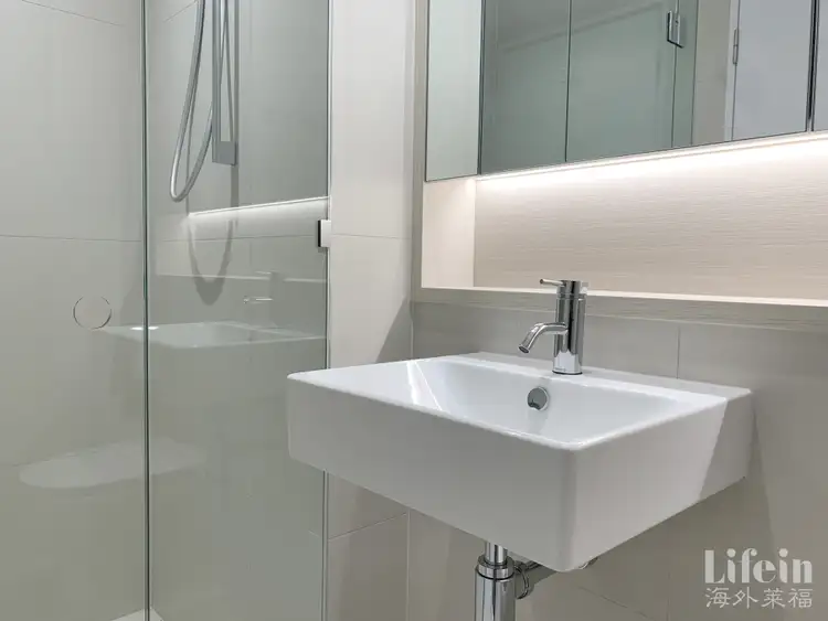 Fifth view of Homely apartment listing, 3314/628 Flinders Street, Docklands VIC 3008
