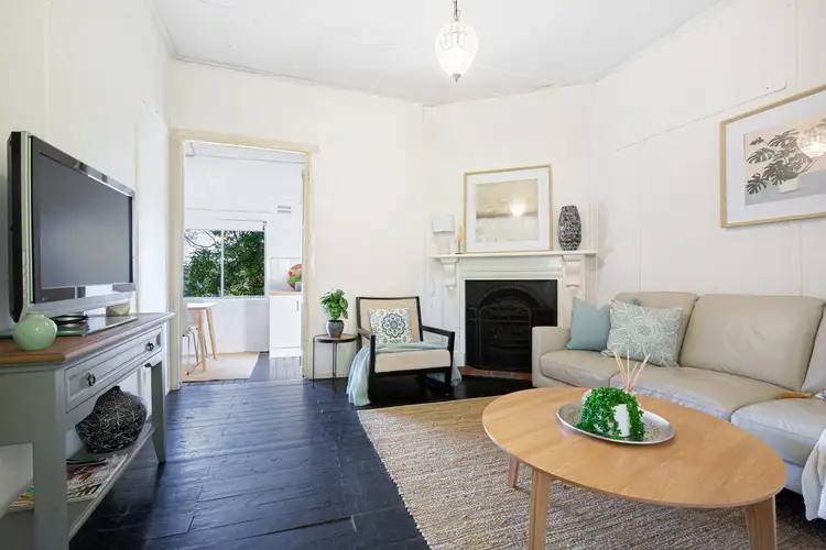 61 St Georges Crescent, Faulconbridge NSW 2776