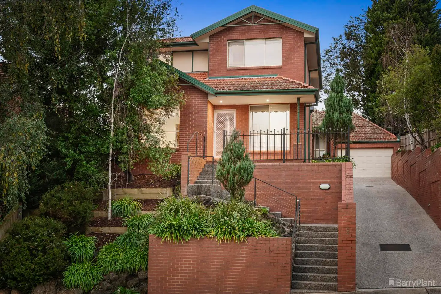 Main view of Homely townhouse listing, 1/5 Glenmanor Close, Templestowe VIC 3106