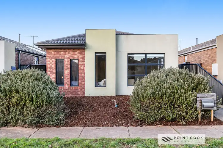5 Archibald Chase, Point Cook VIC 3030