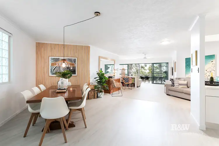 Petrie Mansions 9/4 Serenity Close, Noosa Heads QLD 4567
