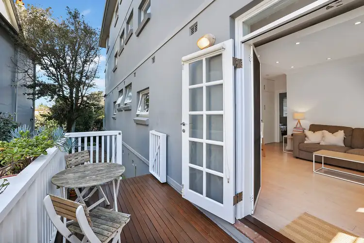 1/18 Woods Parade, Fairlight NSW 2094