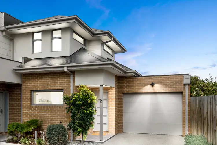 2/33 Marigold Avenue, Altona North VIC 3025