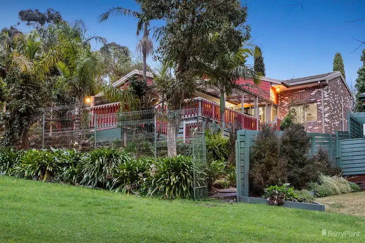 127 Landscape Drive, Doncaster East VIC 3109