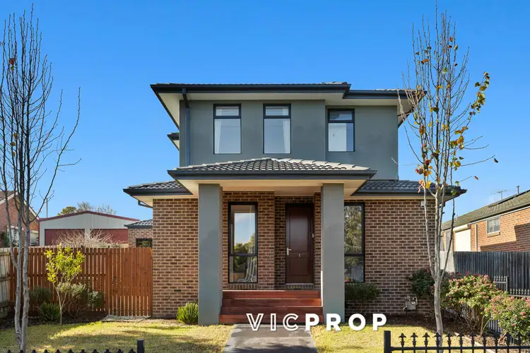 1/132 Station Street, Burwood VIC 3125